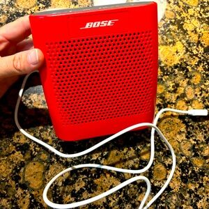 Bose Soundlink Red Speaker